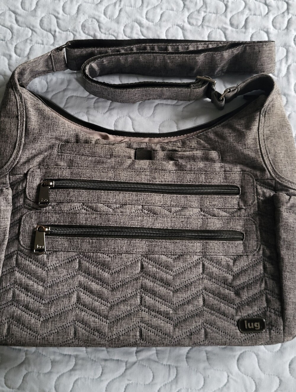 Lug Camper Crossbody Bag - Heather Grey | Excellent Condition!